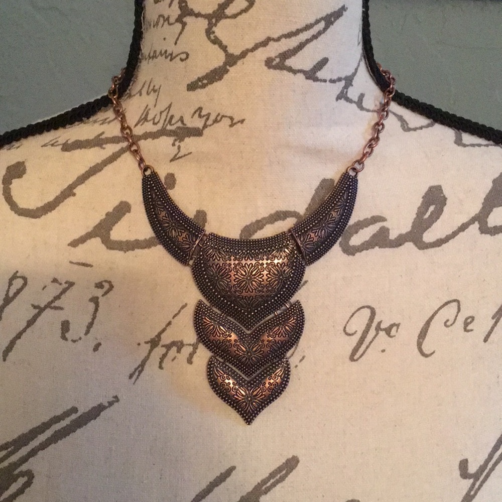 Paparazzi necklace and earring set